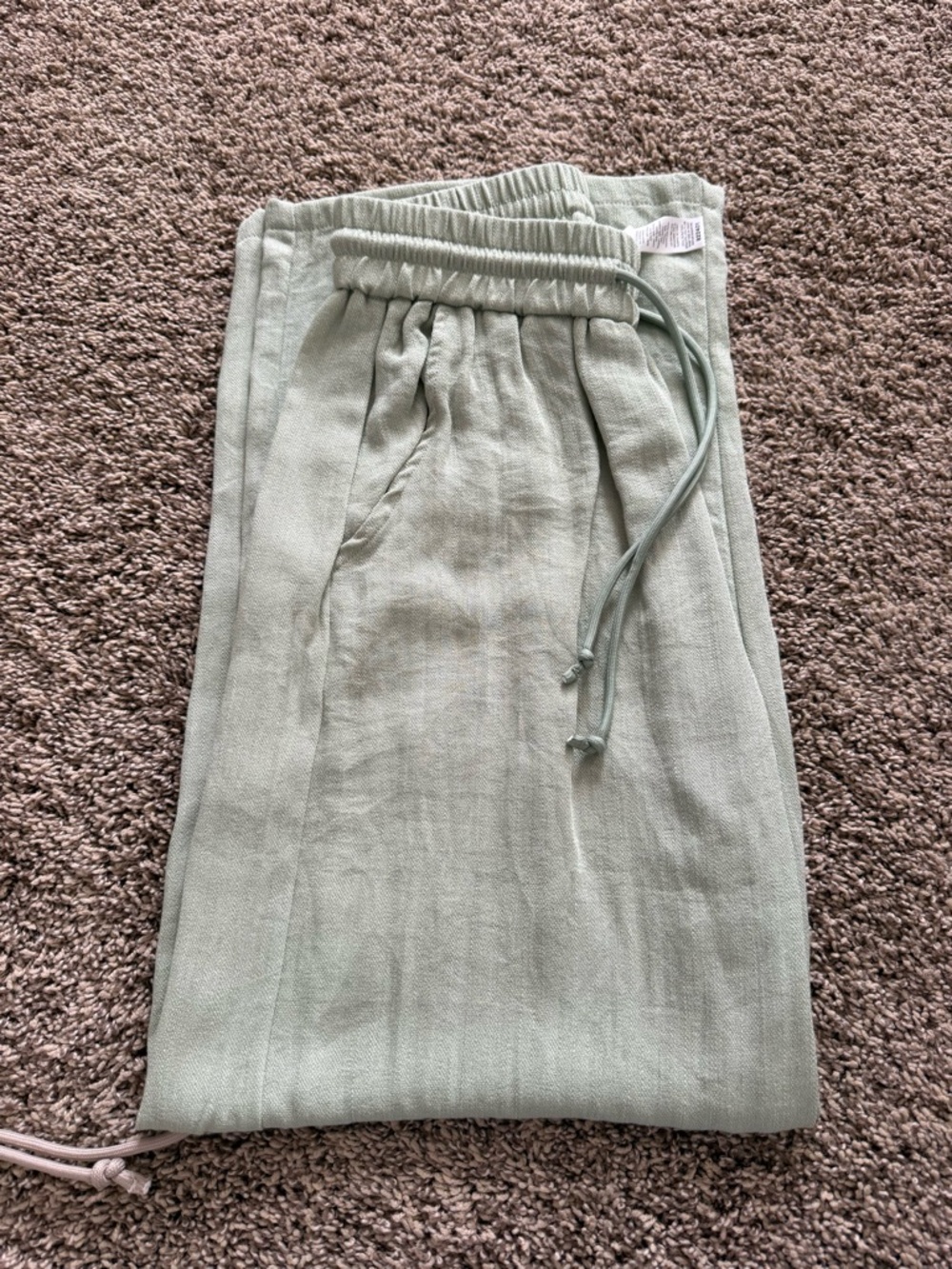 Halara Linen Pants in sage green